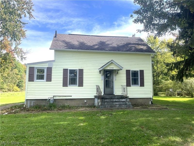 5798 Ridge Road, Cortland, OH 44410 Photo 3