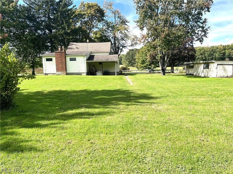 5798 Ridge Road, Cortland, OH 44410 Photo 8