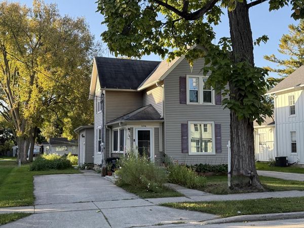 319 E Main STREET, Unit A&B, Eagle, WI 53119