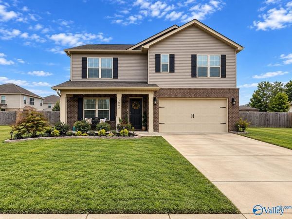 3002 Fountainview Circle, Hartselle, AL 35640