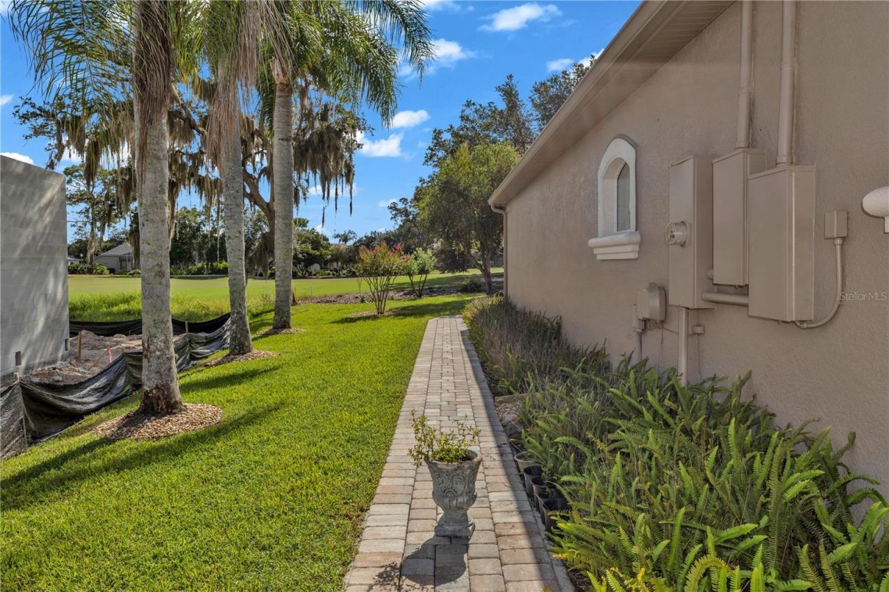 181 Hawkcrest Court , Debary, FL 32713 Photo