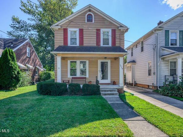 1279 Wildwood Road , Toledo, OH 43614