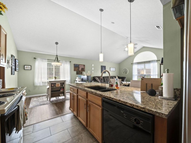 4982 Meadow Run Drive, Hilliard, OH 43026 Photo 17