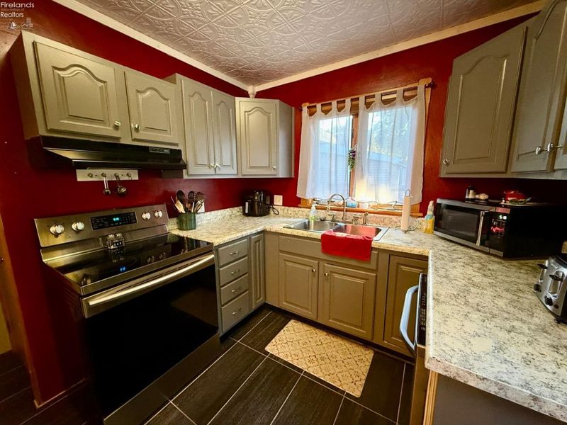 12 Walnut Street, Norwalk, OH 44857 Photo 3