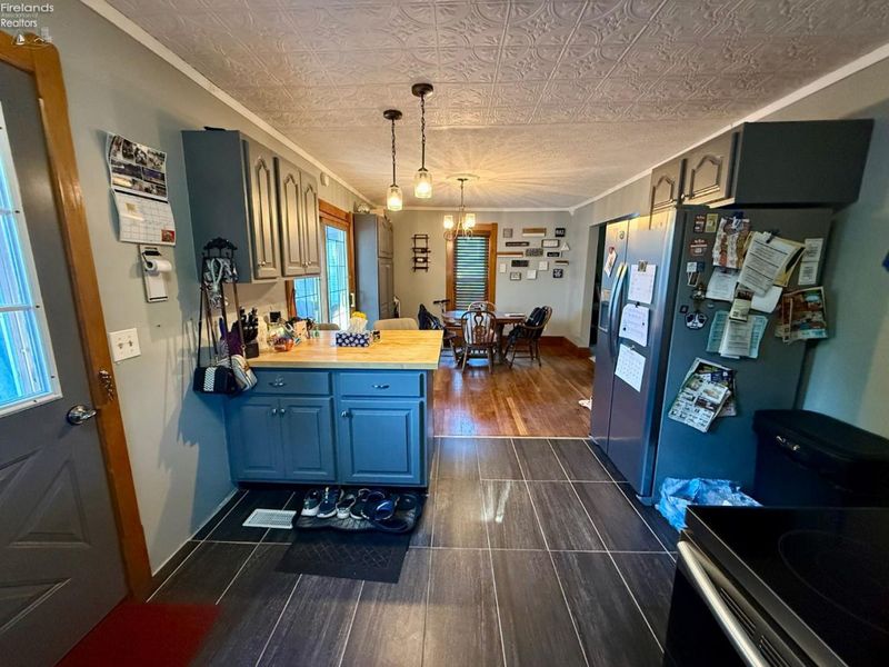 12 Walnut Street, Norwalk, OH 44857 Photo 4