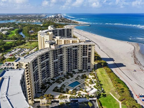 200 OCEAN TRAIL Way, Unit T7, Jupiter, FL 33477