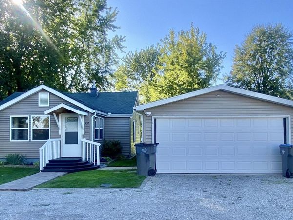 752 S Hastings Street, Nappanee, IN 46550