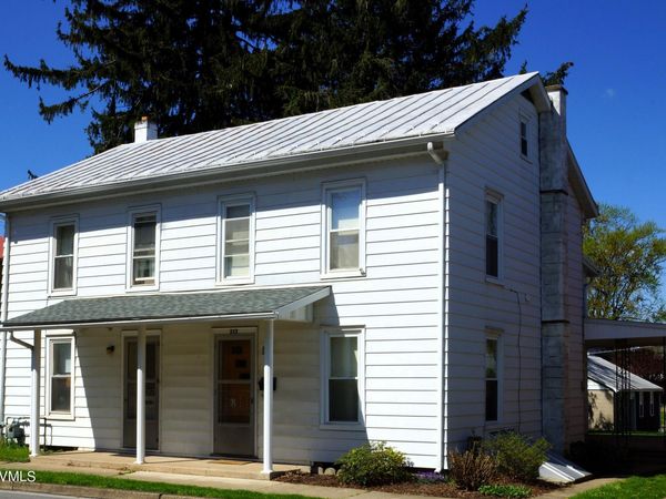 212 S HIGH Street , Selinsgrove, PA 17870