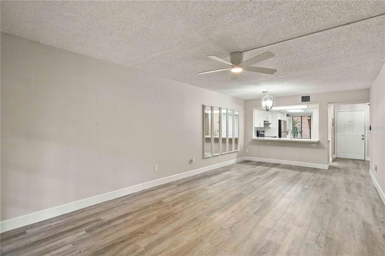 7500 40th Avenue W, Unit 105, Bradenton, FL 34209 Photo
