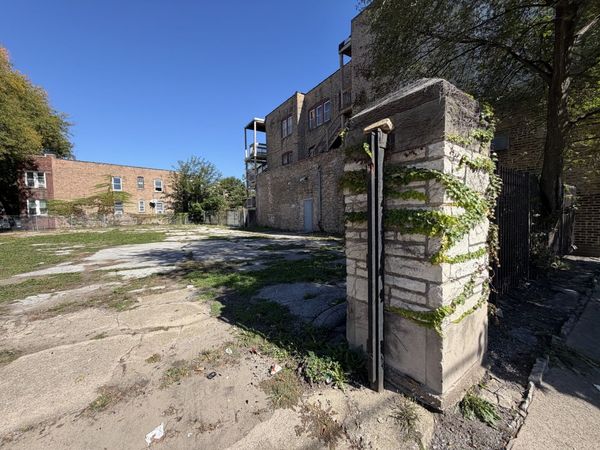 970 E 79th Street , Chicago, IL 60619