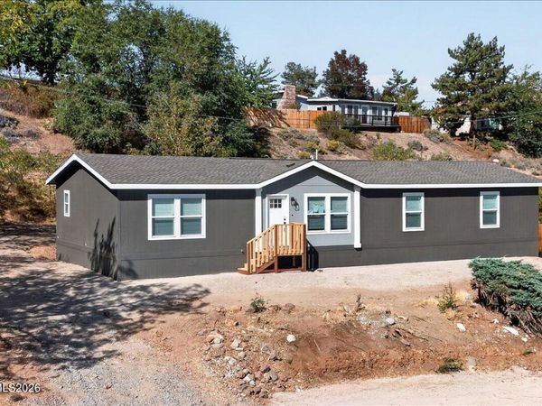 4657 E Leonesio Drive, Sun Valley, NV 89433