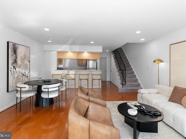 2117 N MONROE STREET, Unit D, ARLINGTON, VA 22207