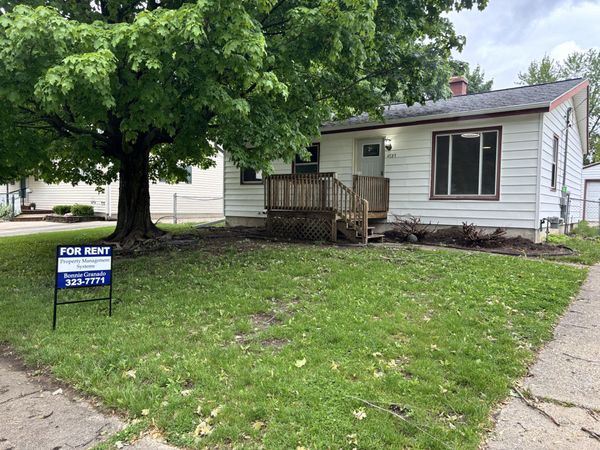 4727 Lexington Avenue, Portage, MI 49002