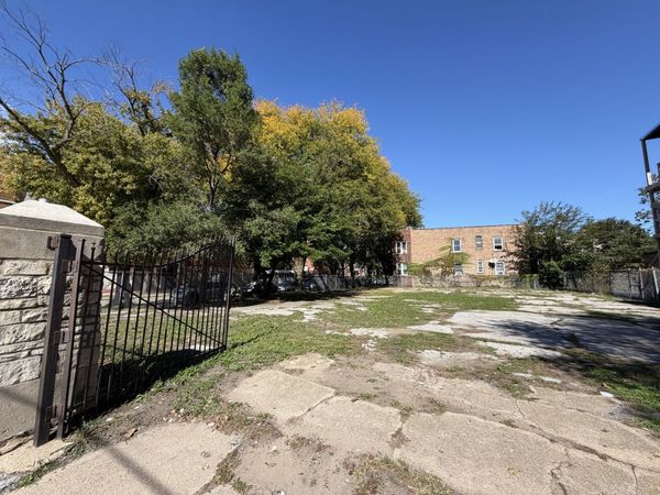 966 E 79th Street , Chicago, IL 60619