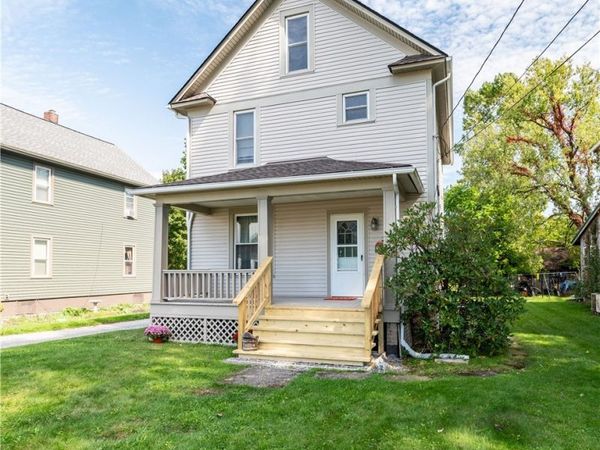 970 N Market Street , East Palestine, OH 44413