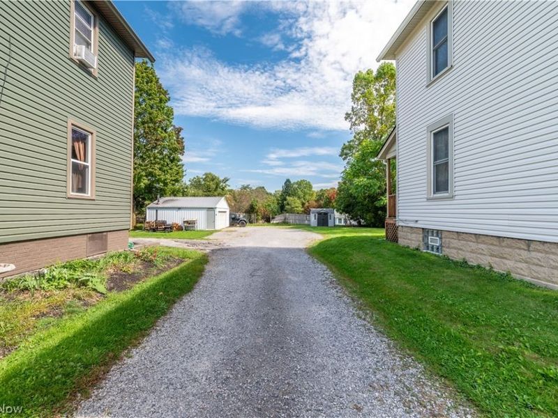 970 N Market Street, East Palestine, OH 44413 Photo 4