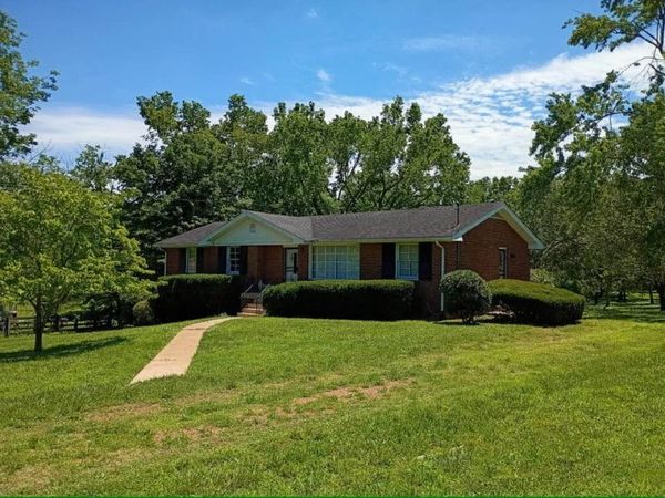 102 Graycroft Ct , Madison, TN 37115