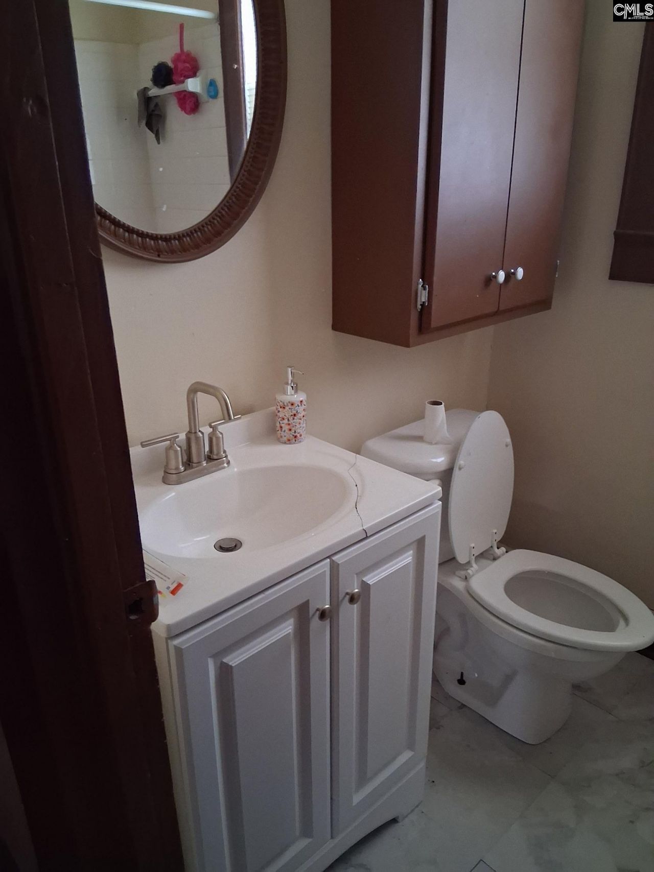 4805 Barber Street Photo 12