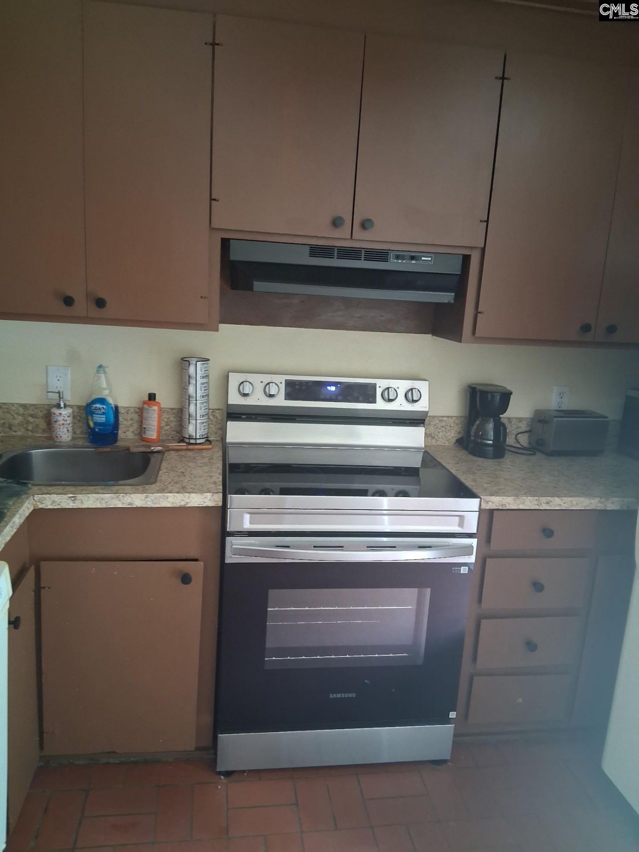 4805 Barber Street Photo 13