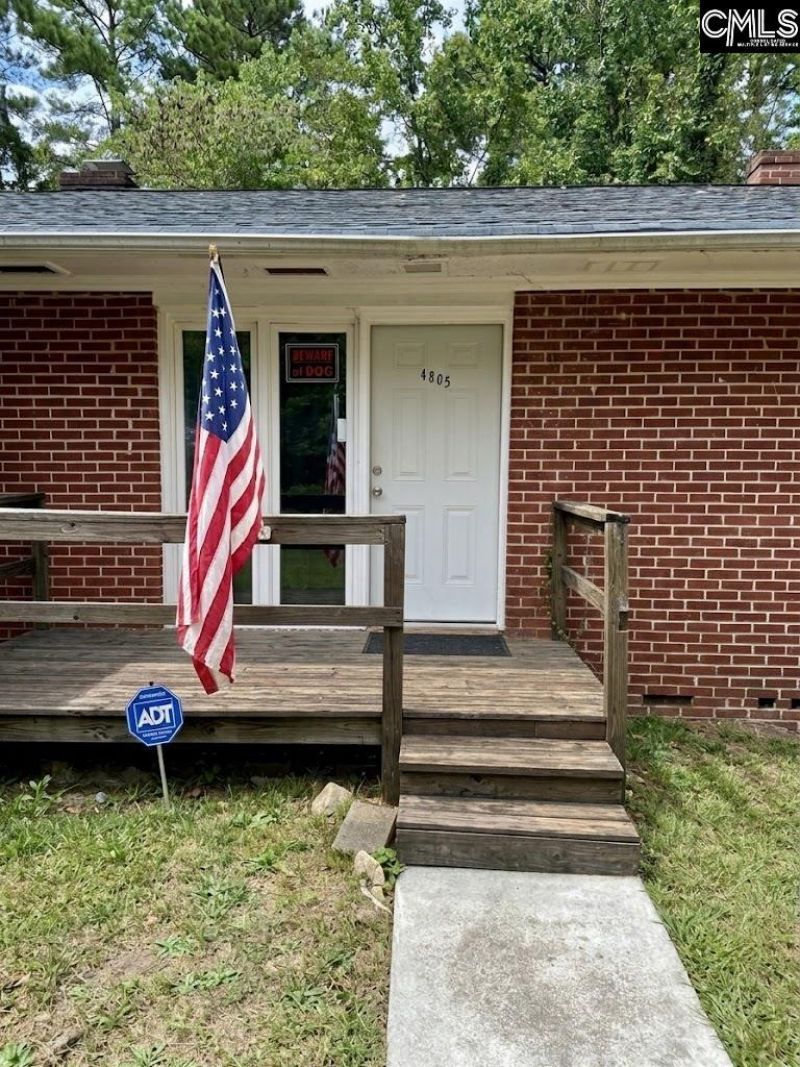 4805 Barber Street Photo 8