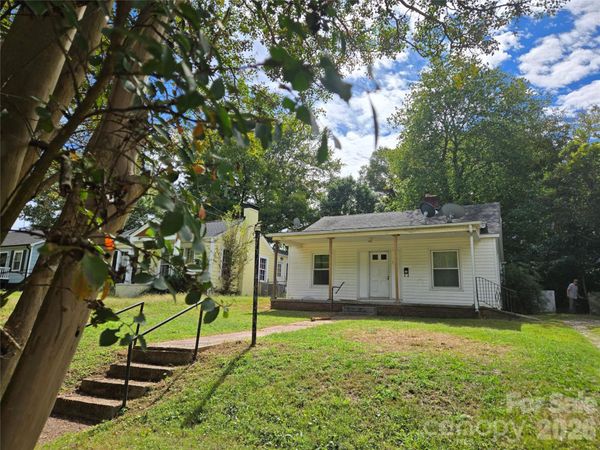 207 W Washington Avenue , Bessemer City, NC 28016