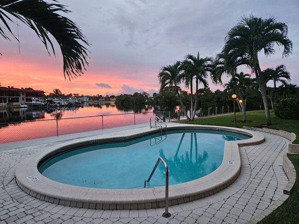 630 Southwind Circle, Unit 1, North Palm Beach, FL 33408