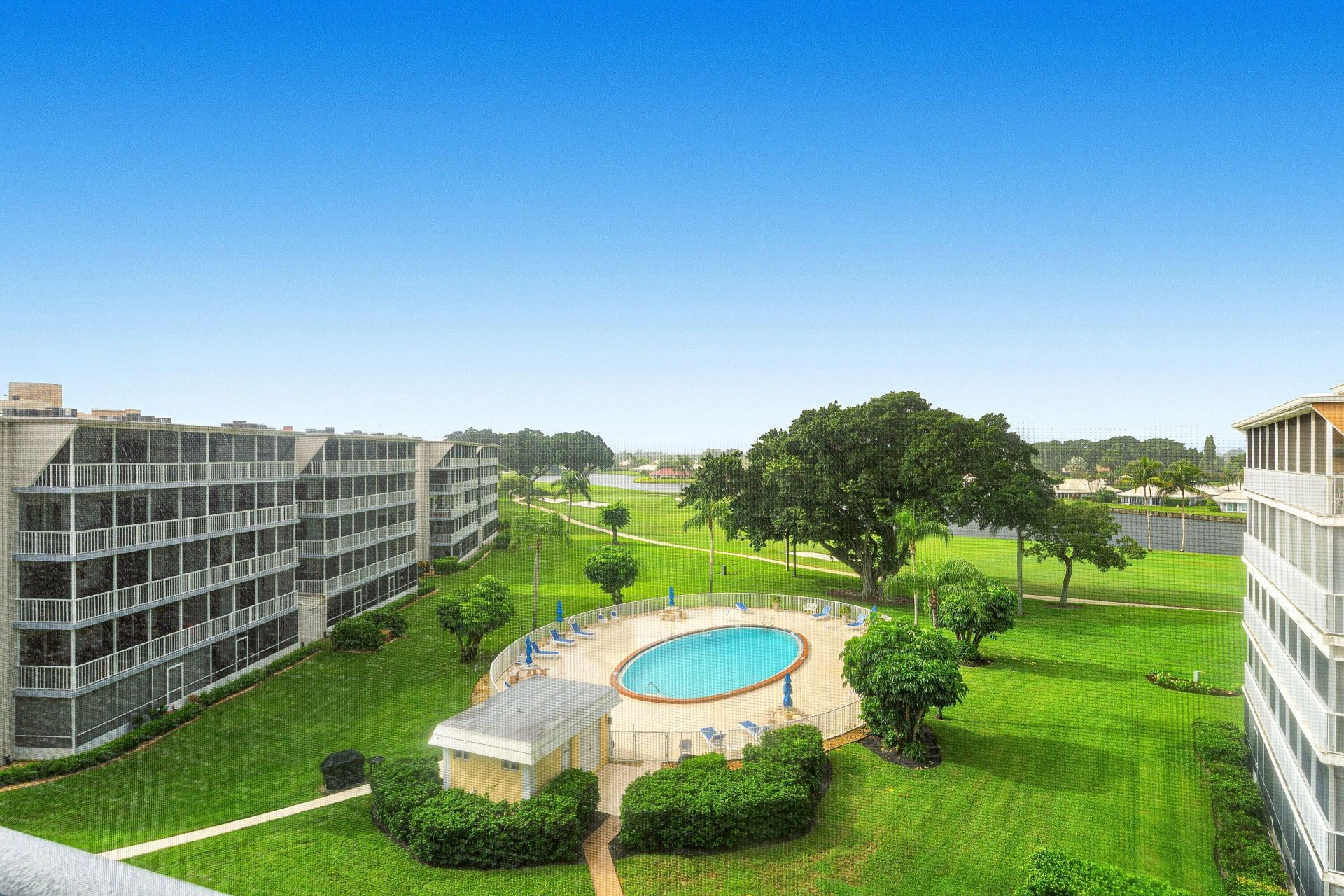 145 Atlantis Boulevard, Unit PH4, Atlantis, FL 33462 Photo