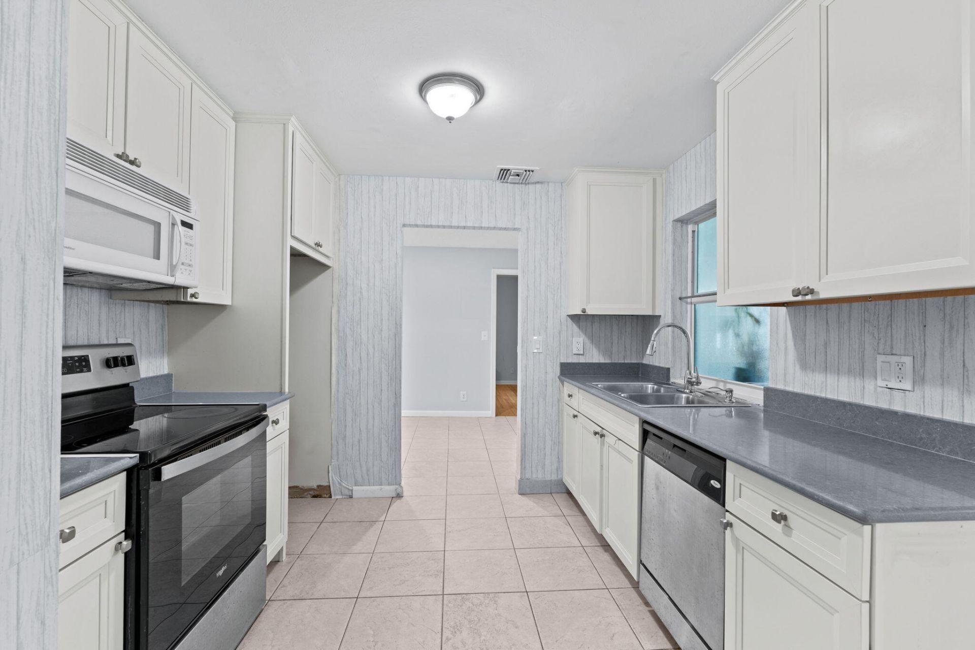 1171 NW 89th Avenue, Plantation, FL 33322 Photo
