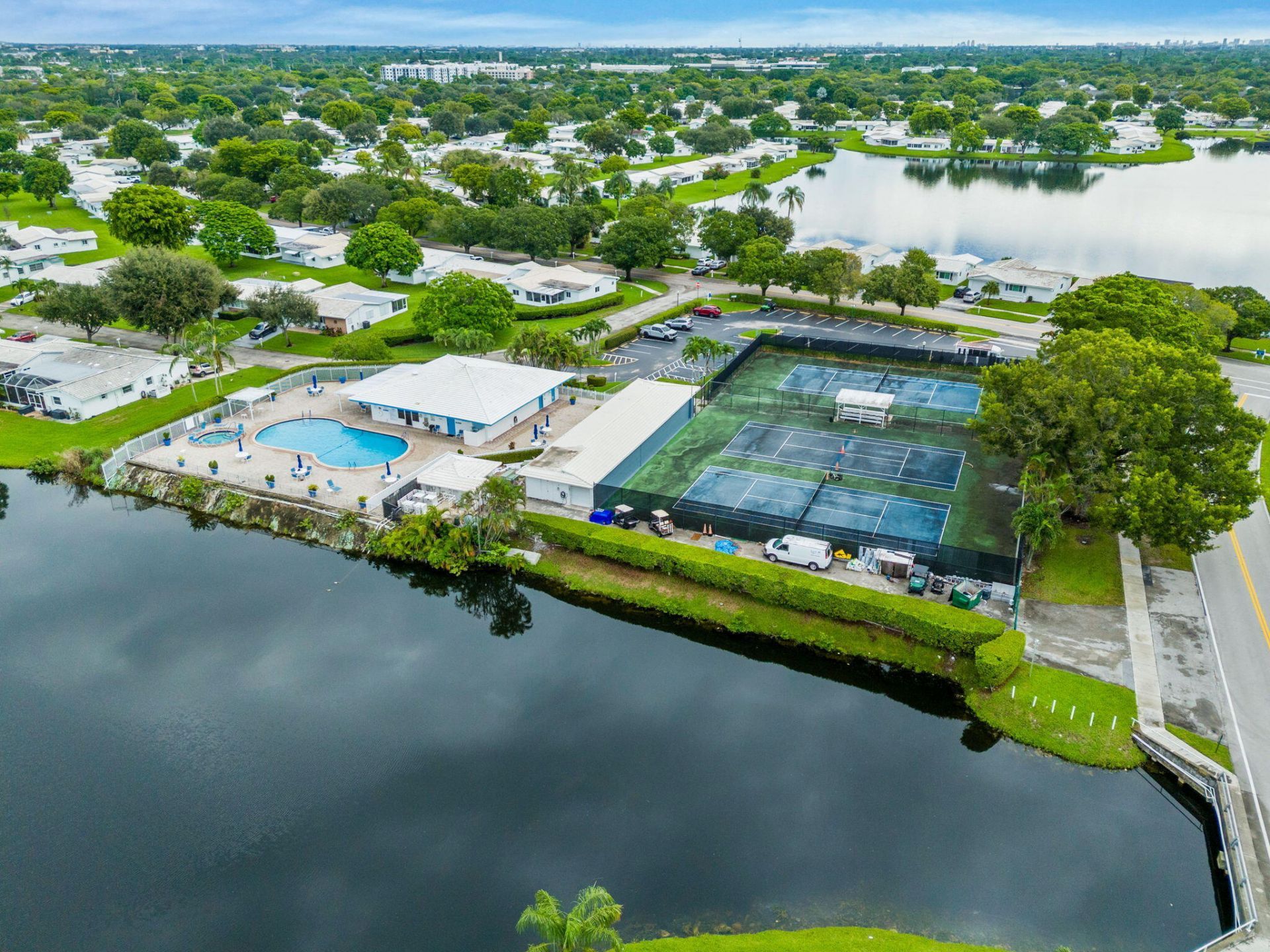 1171 NW 89th Avenue, Plantation, FL 33322 Photo