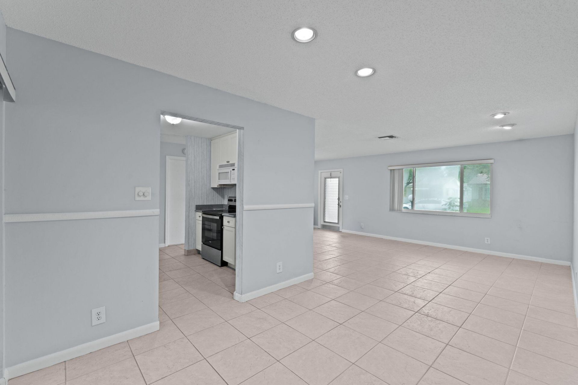 1171 NW 89th Avenue, Plantation, FL 33322 Photo