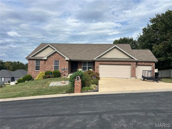 384 Arvel Lane, Washington, MO 63090