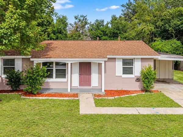 2550 LAWLER LANE , DELTONA, FL 32738
