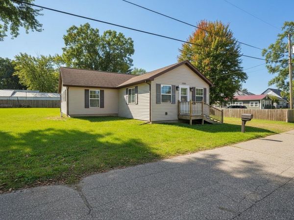 2682 Star Avenue, Niles, MI 49120