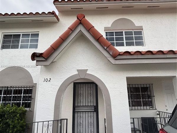 7808 W 29th Ln, Unit 102-27, Hialeah, FL 33018