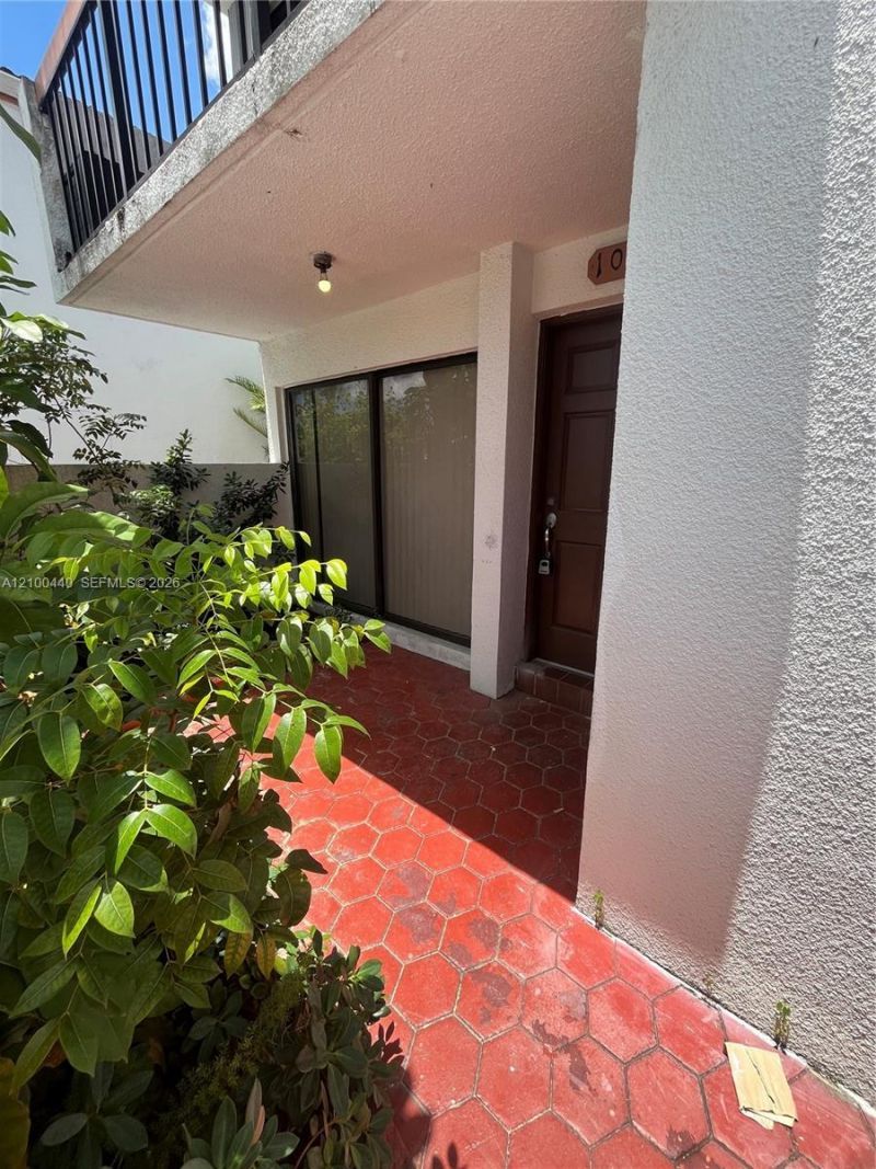7430 SW 153rd Pl , Unit 106-1, Miami, FL 33193 Photo