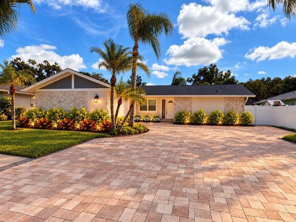 4116 SUMMERDALE DRIVE , TAMPA, FL 33624