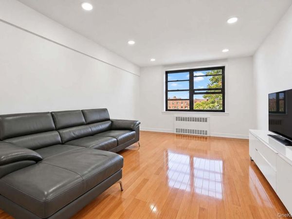 140-08 28th Road , Unit 5F, Flushing, NY 11354