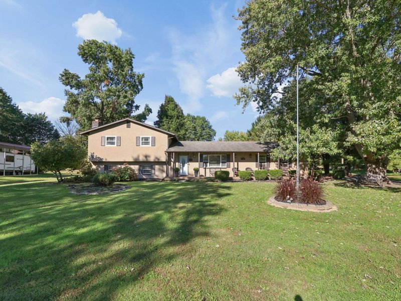 11679 Woodbridge Lane NW, Baltimore, OH 43105 Photo 2