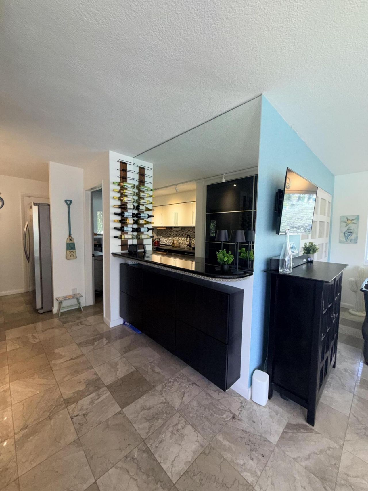 2825 NE 33rd Avenue, Unit 208, Fort Lauderdale, FL 33308 Photo