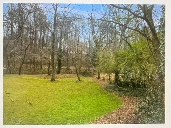 1739 Wayland Circle NE, Atlanta, GA 30319
