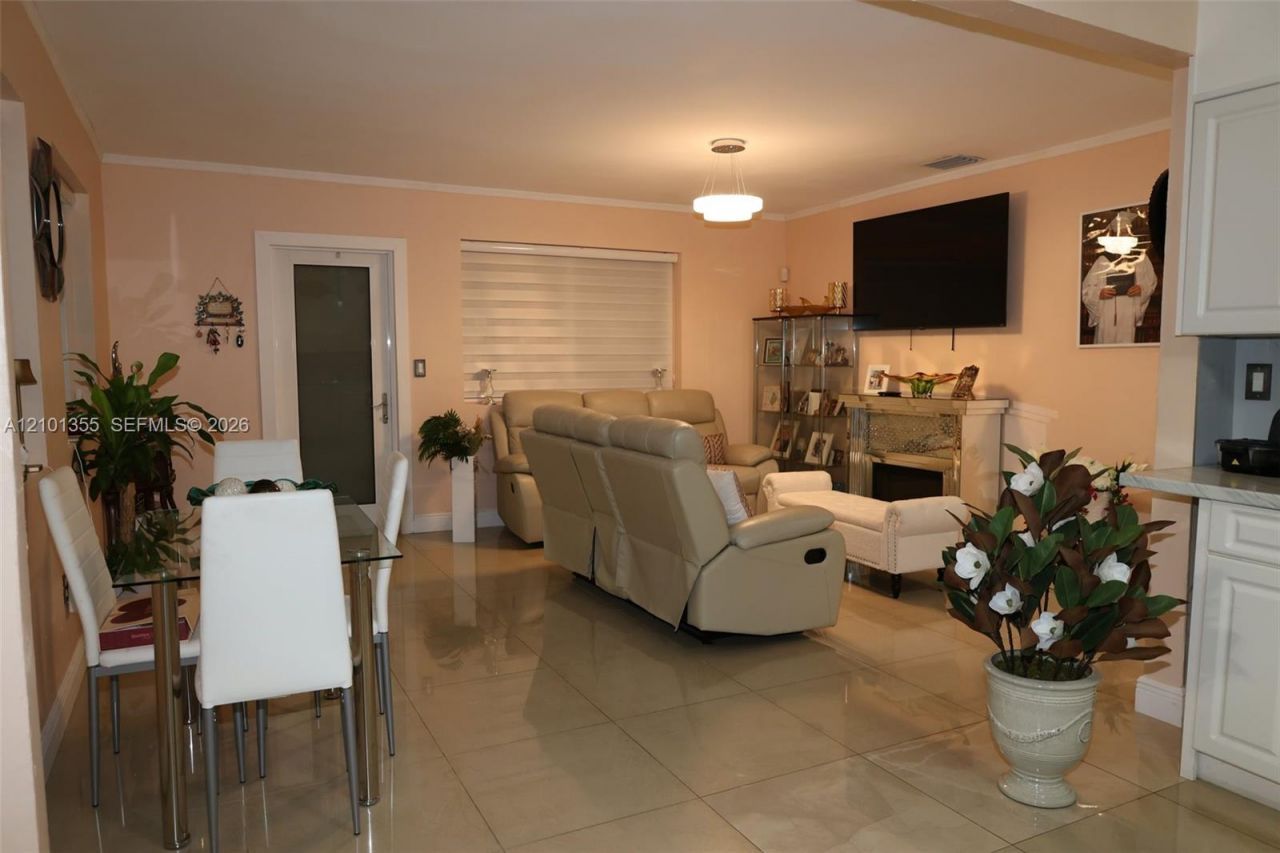1290 NW 15th St , Homestead, FL 33030 Photo