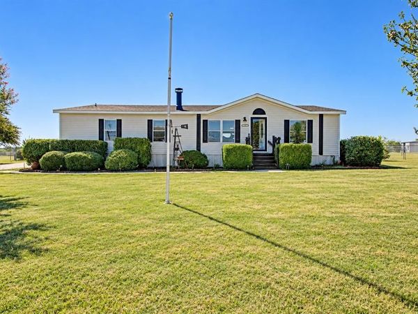 6305 Friesian Drive , Godley, TX 76044