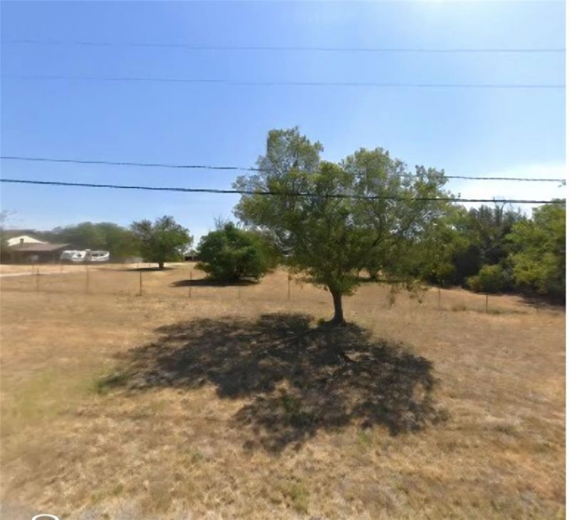 208 Horseshoe Bend, Bruceville Eddy, TX 76524 Main Photo
