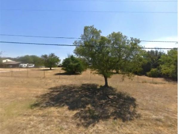 208 Horseshoe Bend , Eddy, TX 76524