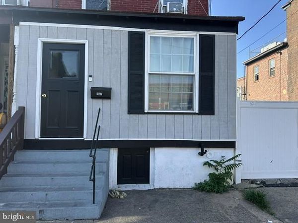 162 HAMILTON AVENUE, TRENTON, NJ 08609
