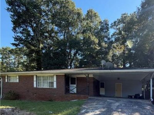 1111 Luther Drive SW, Mableton, GA 30126