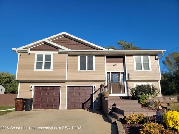 131 Rice Avenue, Michigan Center, MI 49254