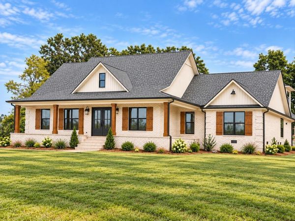 25 KIRK CV SW, Adamsville, TN 38310