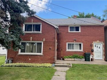 60 Saint James Street, Depew, NY 14043