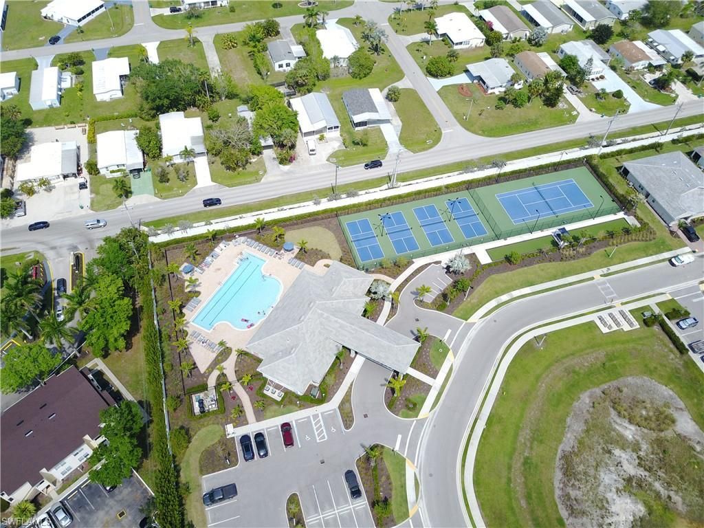 1050 Enbrook Loop , Naples, FL 34114 Photo